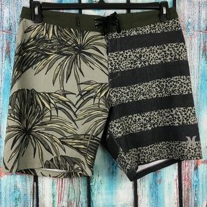 Hurley Mens Phantom Tiger Floral Board 